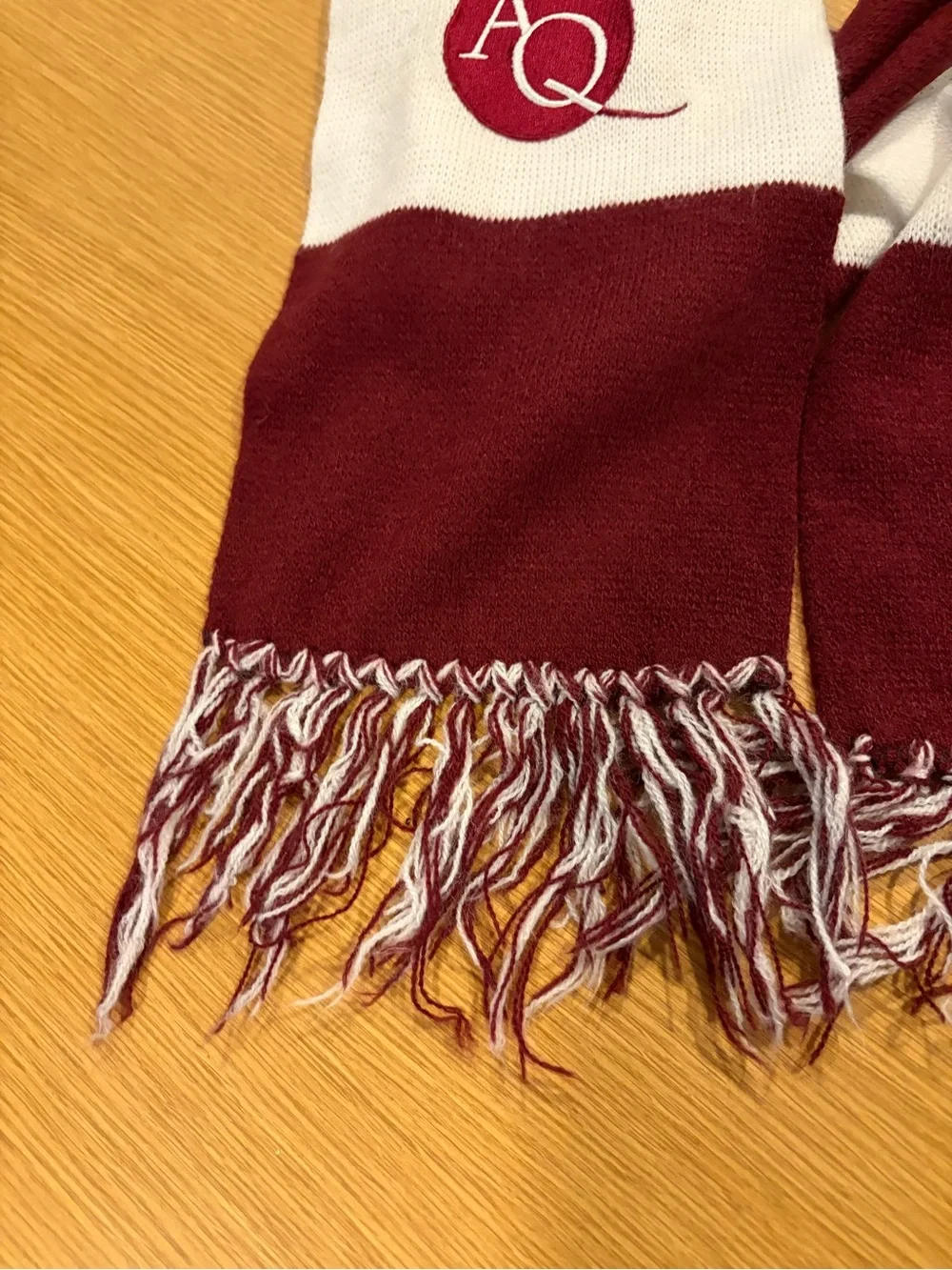 Aquinas College Maroon & White Striped Scarf! Bulldogs! Catholic College Unisex